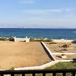 Arokaria Seaside فندق