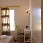 فندق Arokaria Seaside باروس