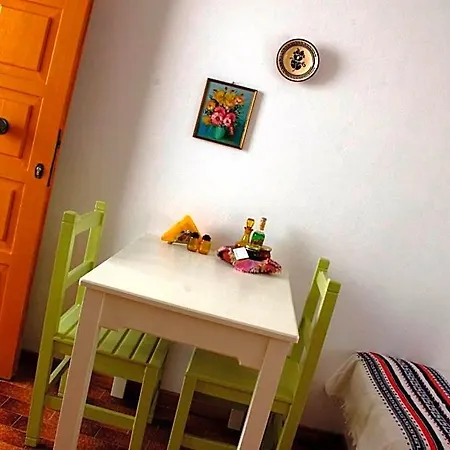 فندق Arokaria Seaside أمبيلاس