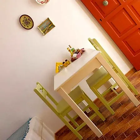 Arokaria Seaside فندق