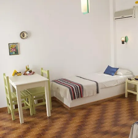 Arokaria Seaside 2* פארוס