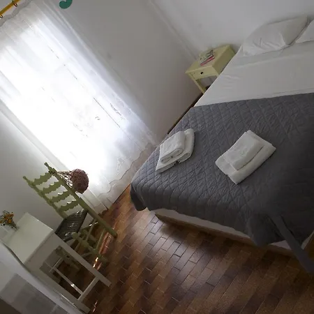 Arokaria Seaside Szálloda 2*