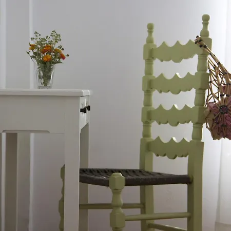 Arokaria Seaside פארוס