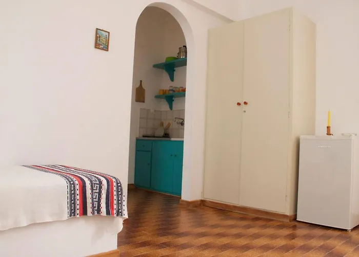 Ξενοδοχείο Arokaria Seaside 2*